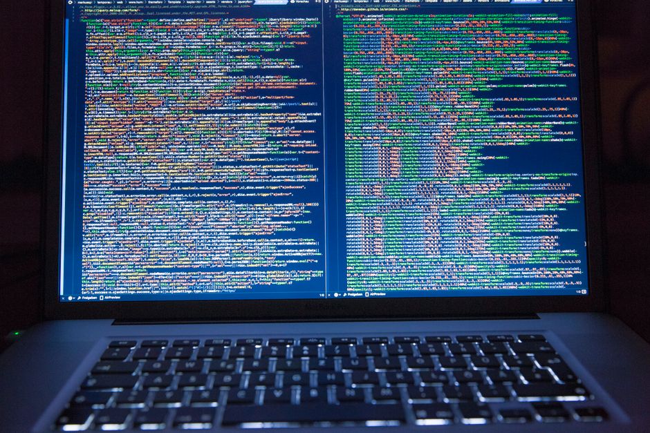 Java substring() Method: Complete Guide with Examples & Pitfalls