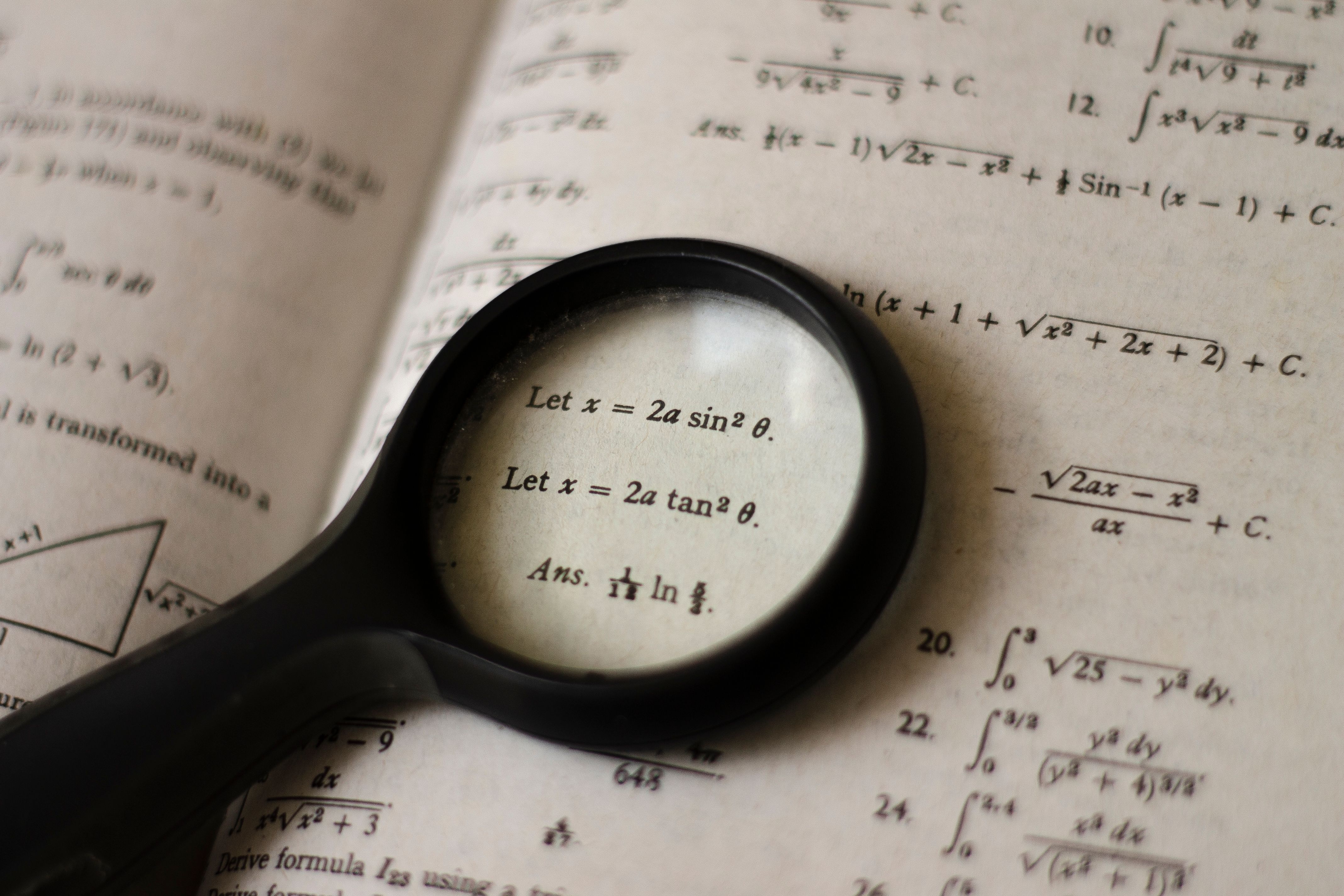 Derivative of sec(x): Formula, Proof, and Python Implementation