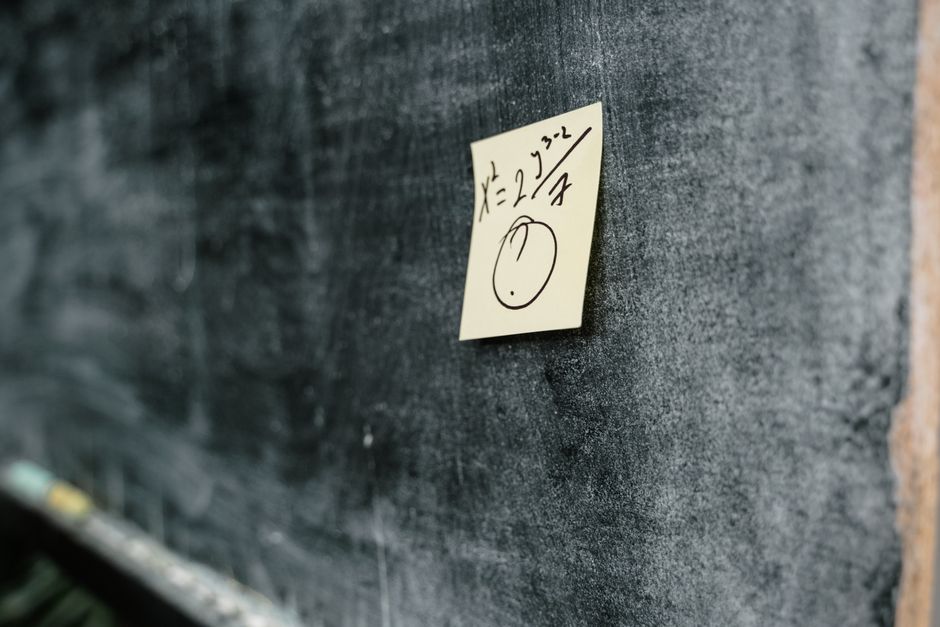 Poisson Distribution: Complete Guide & Practice Problems